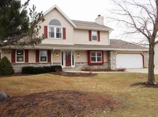 N106W16354 Old Farm Rd, Germantown, WI 53022