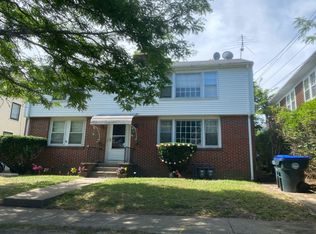 137 Woodbine St, Providence, RI 02906