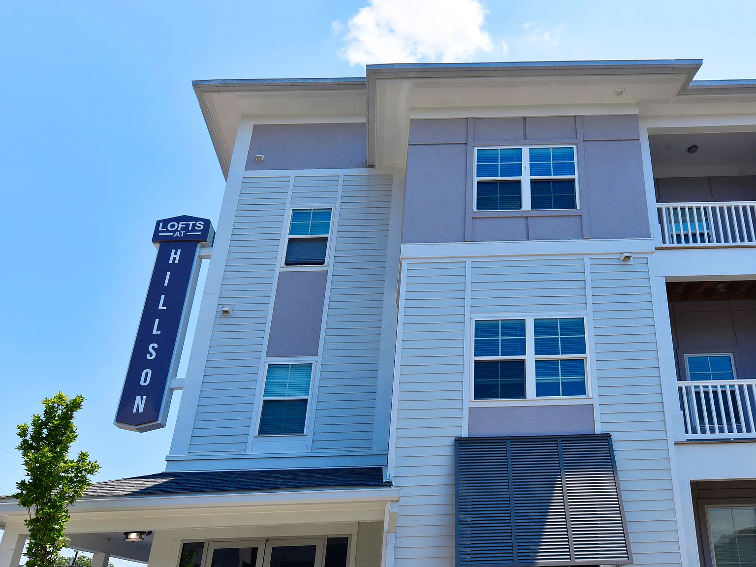 Lofts at Hillson — Photo 2
