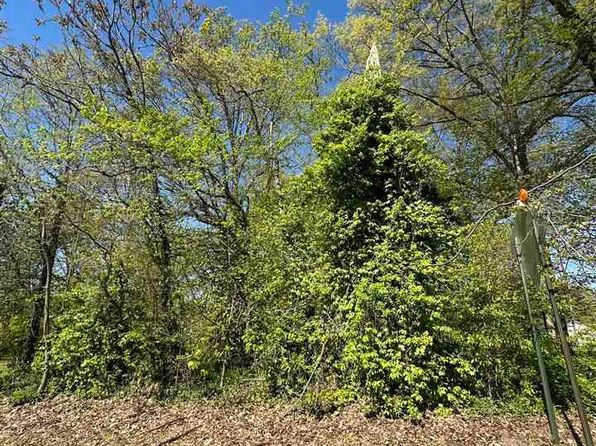0 8th St NW, Linton, IN 47441