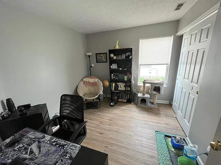 Armistead Ln — Photo 16