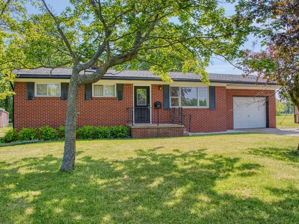 308 N Kingsley St, Corunna, MI 48817