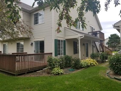 14 W Acorn Ln, Lake In The Hills, IL, 60156