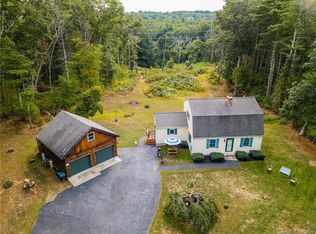 303 Wauregan Rd, Canterbury, CT 06331