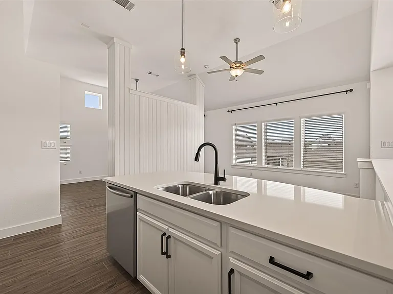 18406 Generous Ln — Photo 31