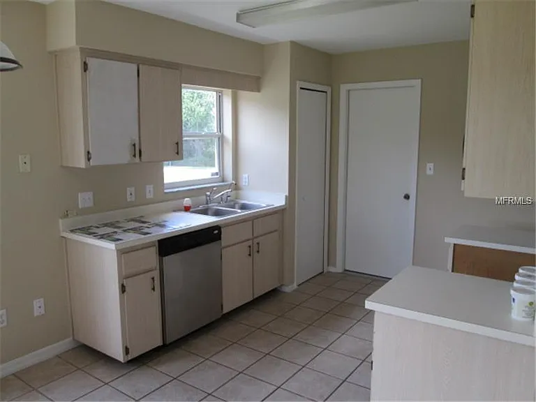 113 W Minneola St — Photo 1