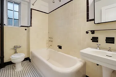 Rented by Bond New York