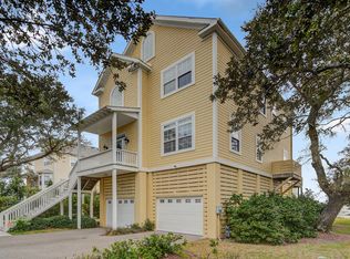 67 W 9th St Ext, FOLLY BEACH, SC 29439