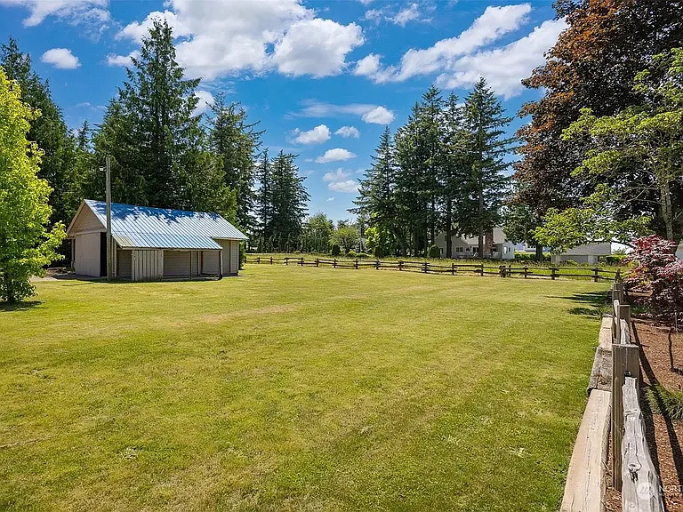 720 Van Dyk Rd — Photo 29