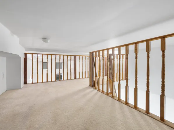 207 East 37th Street image 11 of 15