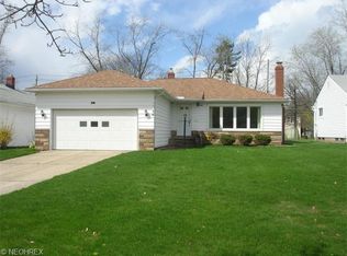 4913 N Sedgewick Rd, Lyndhurst, OH 44124