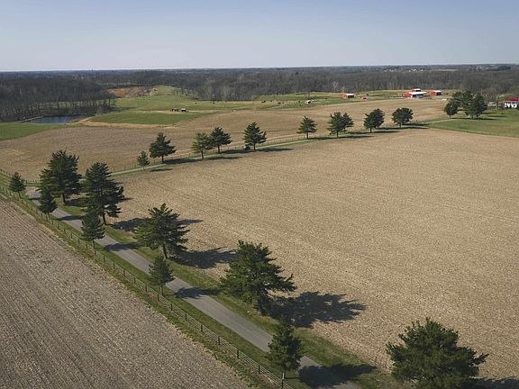 4th image of 3759 Timber Ridge Rd