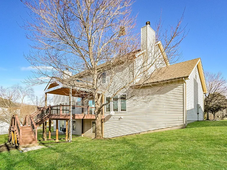 17711 Westhampton Woods Dr — Photo 31
