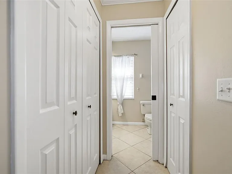 7403 Providence Rd — Photo 17