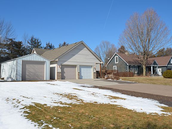 4th image of 31066 Cedar Ridge Dr