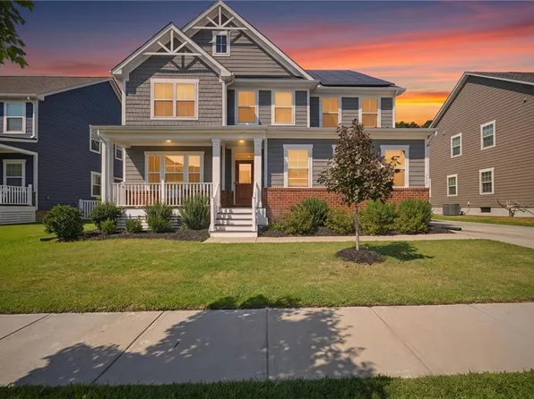 732 Colonel Byrd St, Chesapeake, VA 23323