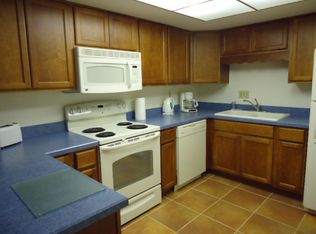 4110 Passport Ln APT 102, New Port Richey, FL 34653