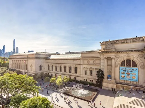 1001 5th Avenue image 10 of 11