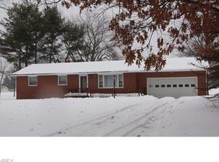 8151 Georgetown St NE, Louisville, OH 44641