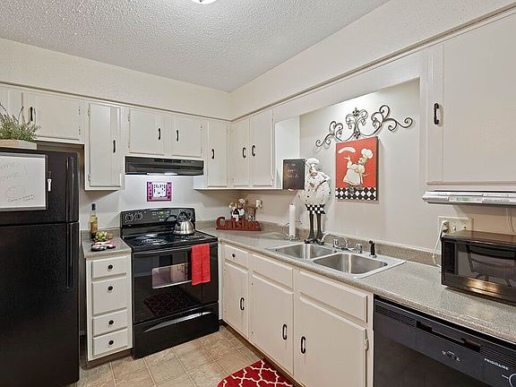We Have Dishwashers!