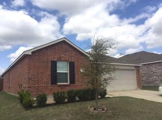 5840 Mirror Ridge Dr, Fort Worth, TX 76179