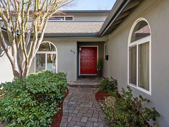 4th image of 474 Pin Oak Dr
