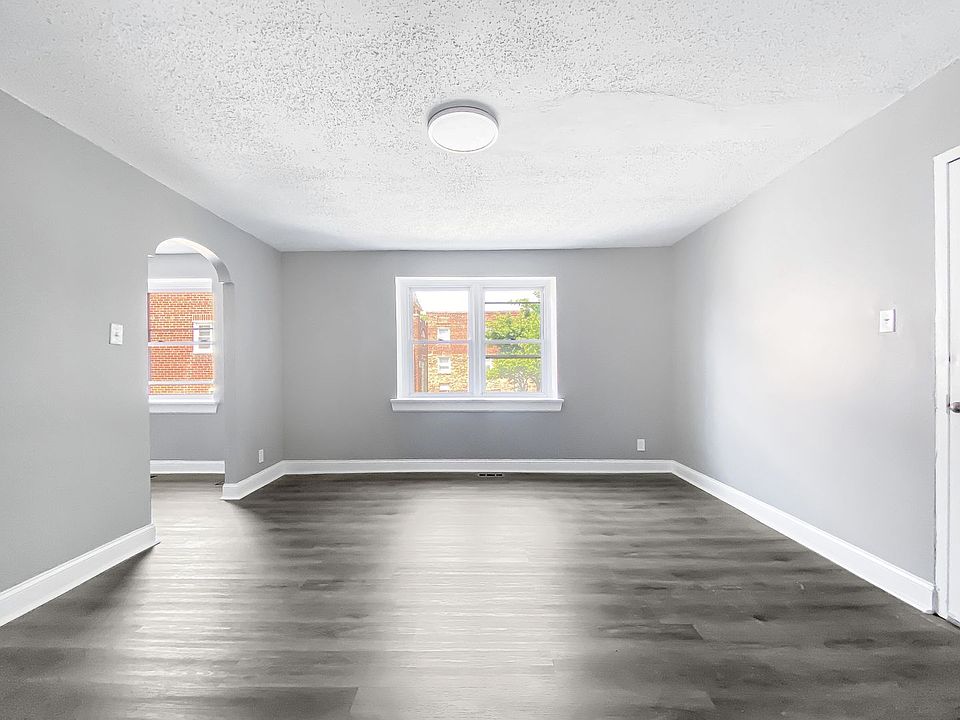 1st image of 430 Manheim St #17-A