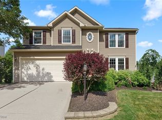 184 Creekledge Ln, Akron, OH 44321