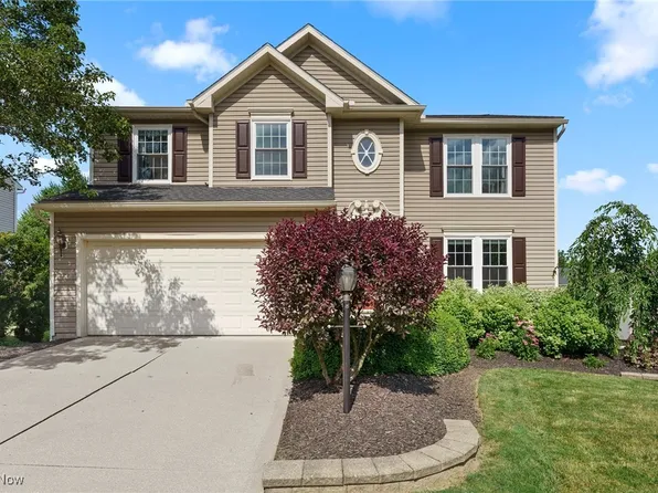 184 Creekledge Ln, Akron, OH 44321