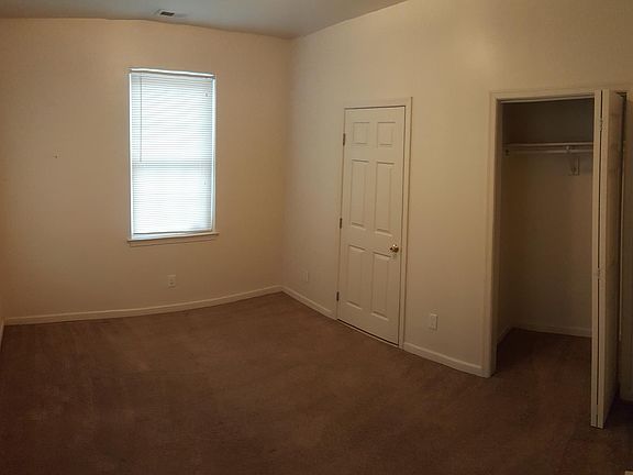 3rd image of 1340 W 41st St