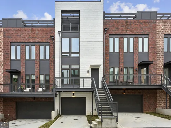 1261 Chelsea Cir NW, Atlanta, GA 30318