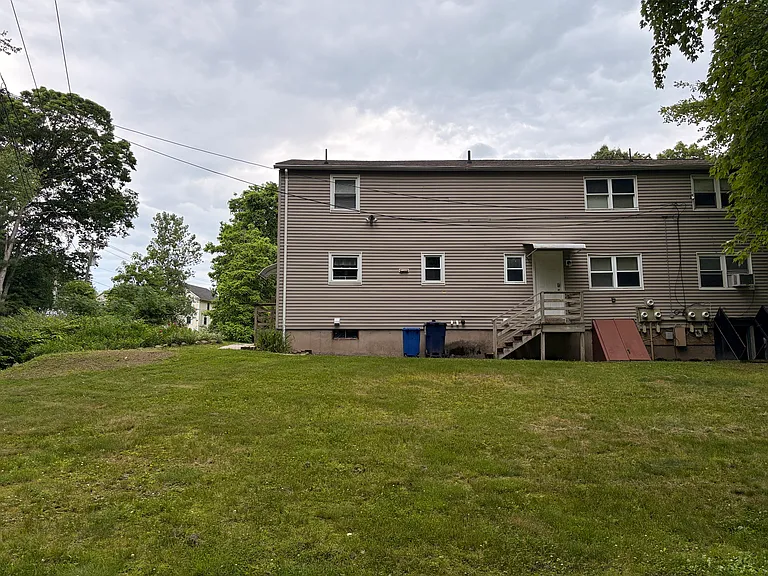 49 Riverton Rd #49 — Photo 2
