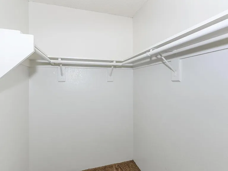 Rio Cancion Apartments — Photo 24