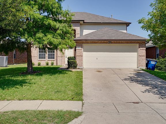 2nd image of 1022 Churchill Dr