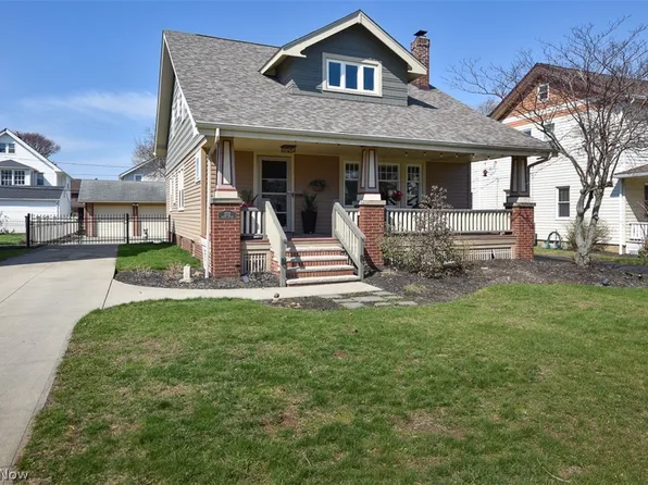 1712 Wright Ave, Rocky River, OH 44116