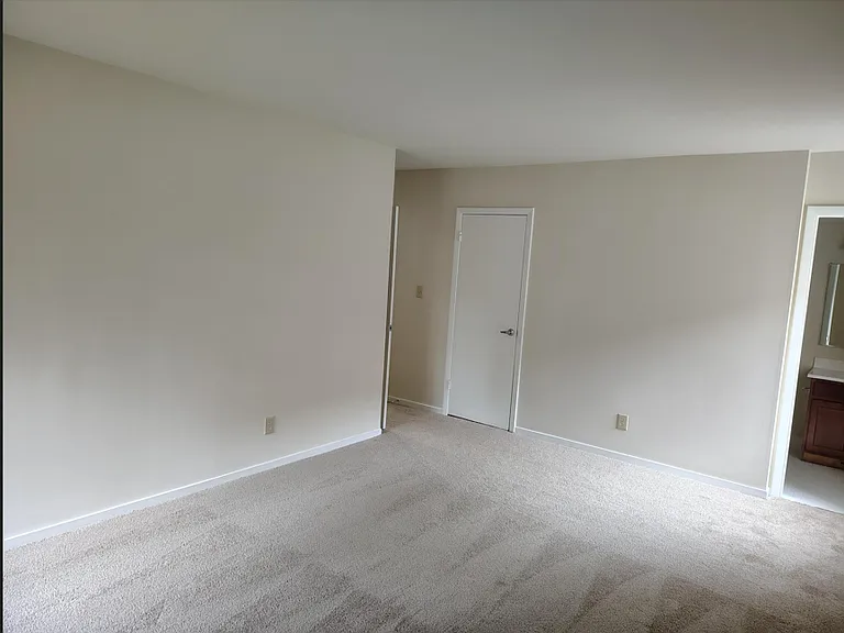 Residences at Pomona Park — Photo 41