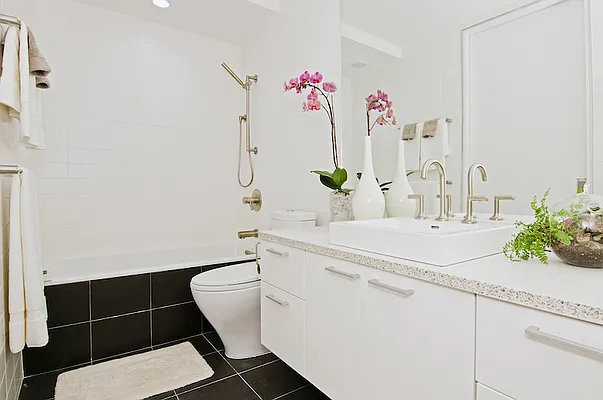 Rented by Bold New York | media 35