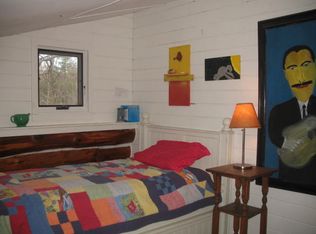 252 Featherbed Ln, Hannacroix, NY 12087