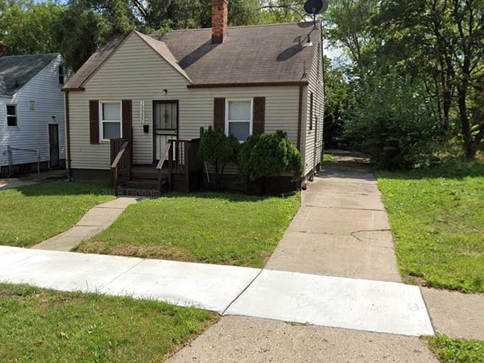 2nd image of 15220 Manning St