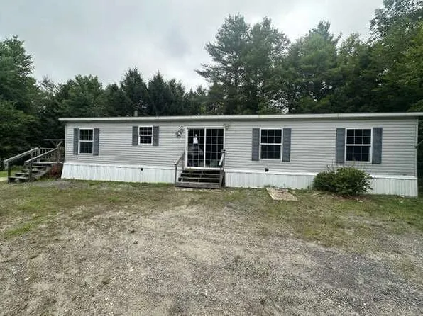 165 Wade Rd, Augusta, ME 04330