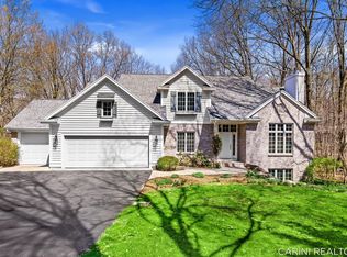 7887 Burrstone Ct SE, Caledonia, MI 49316