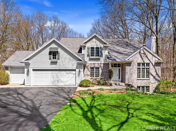 7887 Burrstone Ct SE, Caledonia, MI 49316