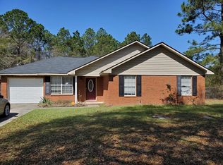 145 Cowart Rd, Hinesville, GA 31313