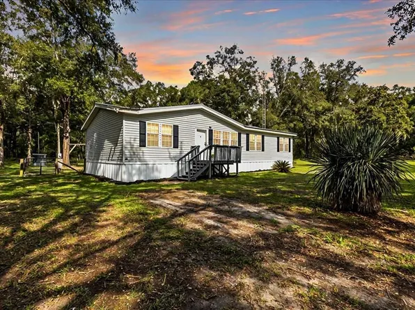 1379 SW 70th Ave, Bell, FL 32619