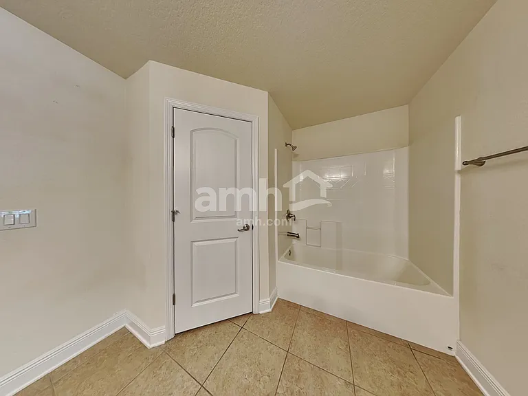 10708 Standing Stone Dr — Photo 16