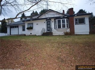 11 Eagle View Dr, Auburn, ME 04210