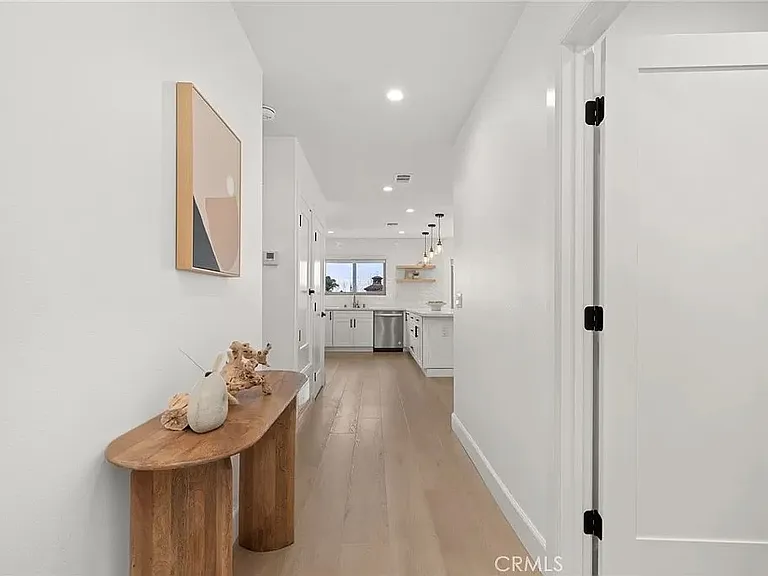 24643 Santa Clara Ave #7 — Photo 25