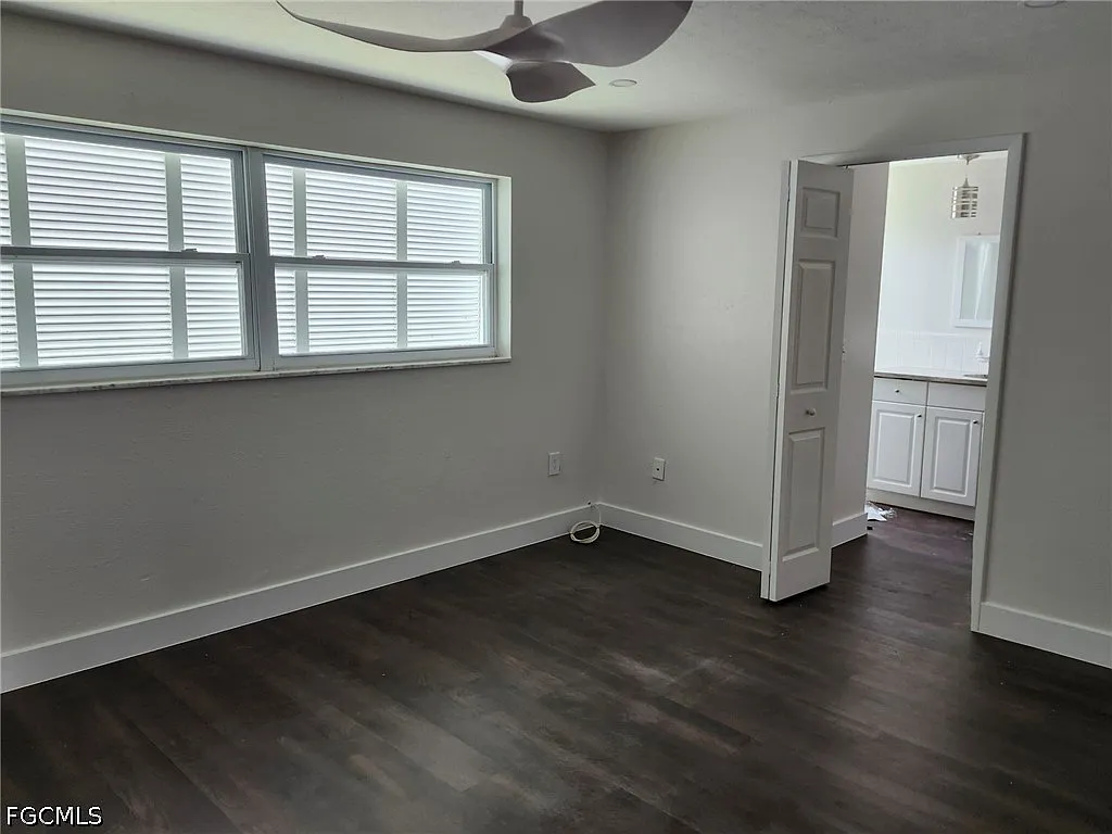 4 bed, 2.0 bath, 1418 sqft, $2,600 — Photo 4