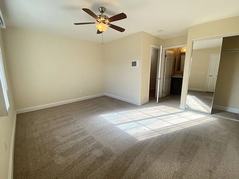 506 Canyon Dr #52 — Photo 17