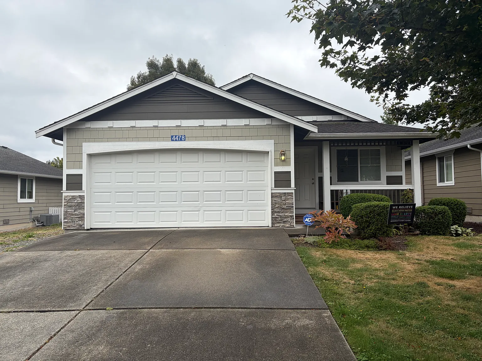 3 bed, 1014 sqft, $2,695 — Photo 1